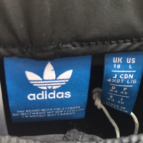 COPY - Adidas Three Stripes black tights - Picture 5 of 7